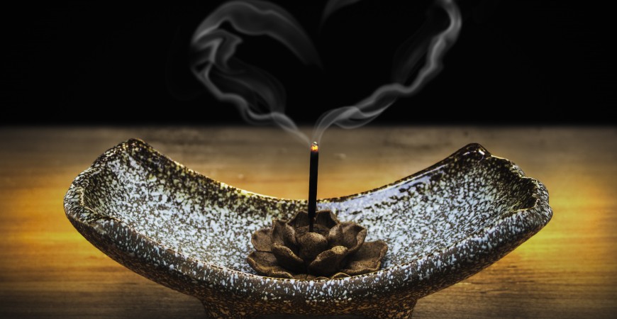 Ritual de purificación: Cómo despejar nuestra casa de energías negativas